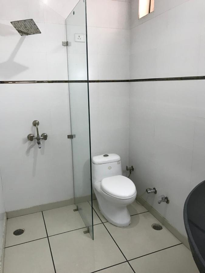 Hotel Natraj Bulandshahr Экстерьер фото
