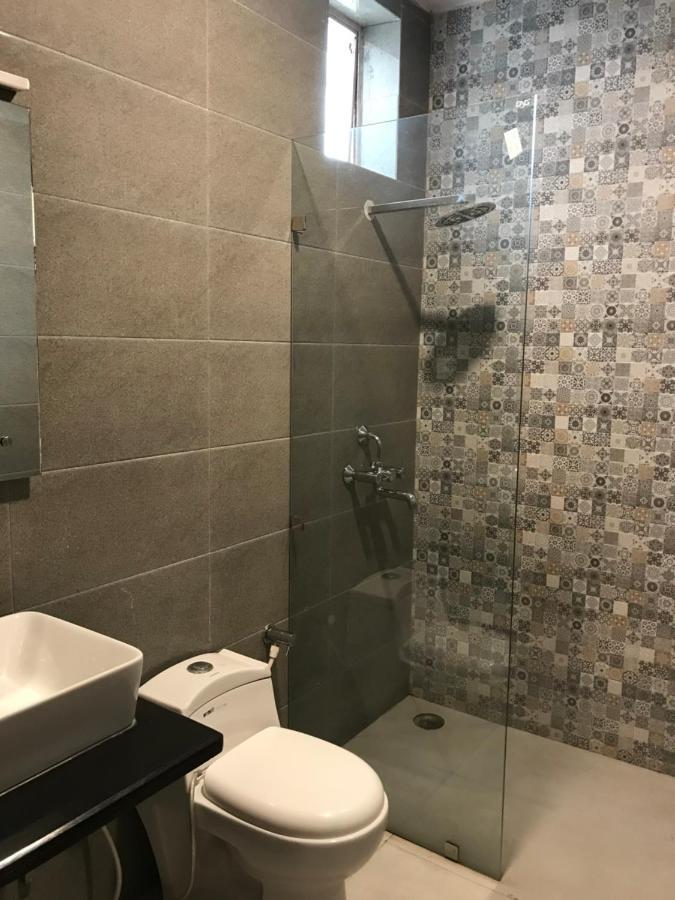 Hotel Natraj Bulandshahr Экстерьер фото